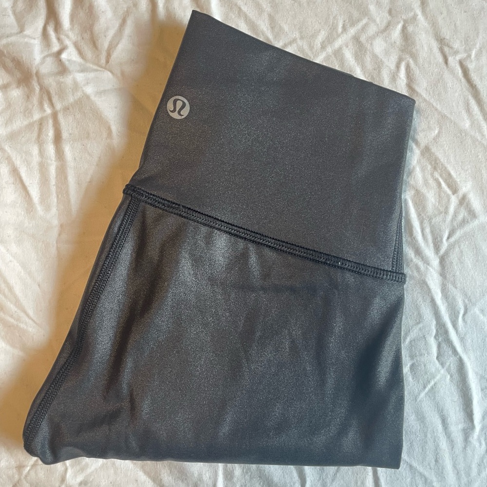 Wunder Under HR Tight 28" SHINE Matte Black Foil - Picture 7 of 10